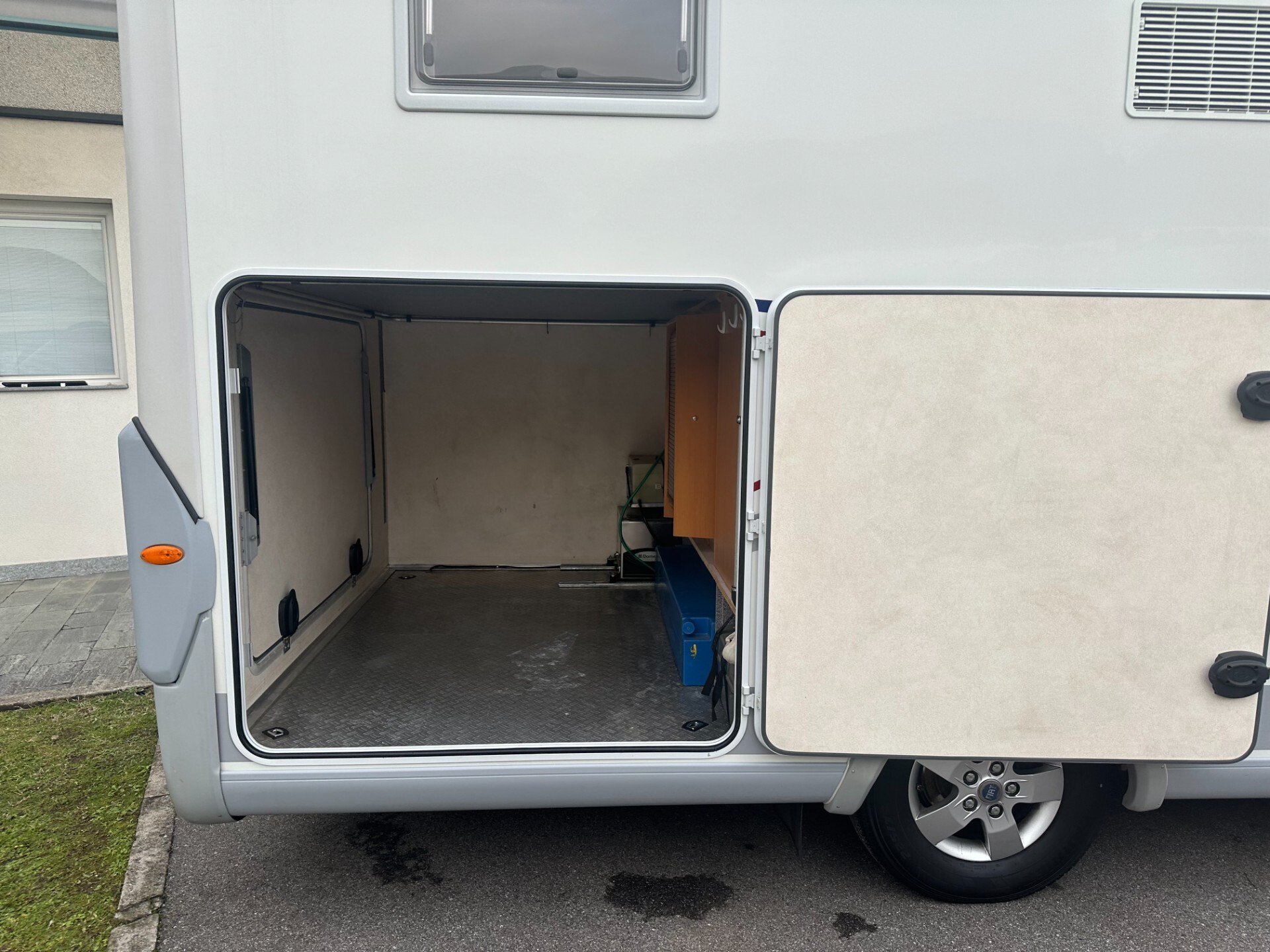 Frankia A 740 DB