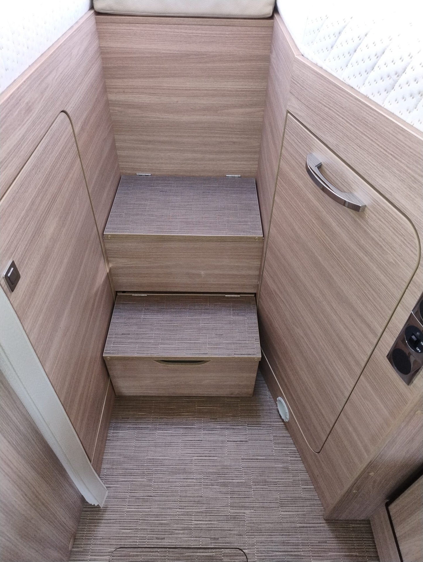 Bürstner IXEO I 690 G MOTORHOME