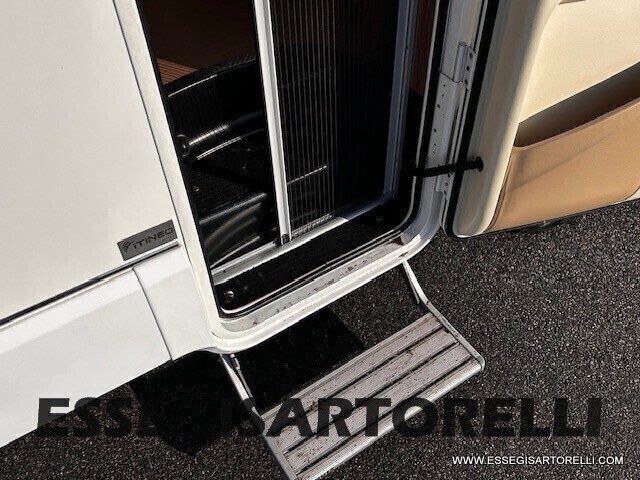 RAPIDO ITINEO SB 700 MOTORHOME 699 CM 150 CV 12/16