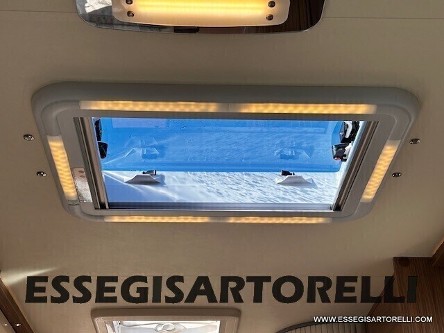 RAPIDO ITINEO SB 700 MOTORHOME 699 CM 150 CV 12/16