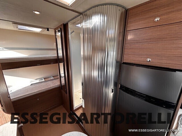 RAPIDO ITINEO SB 700 MOTORHOME 699 CM 150 CV 12/16