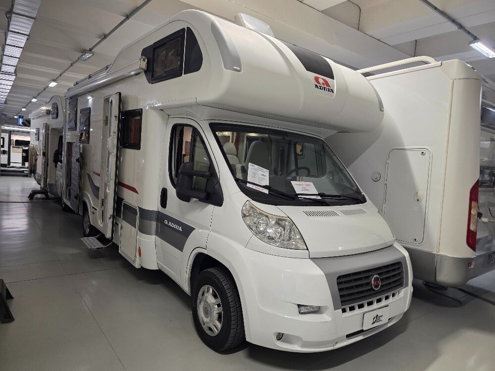 CAMPER ADRIA CORAL 660 SP
