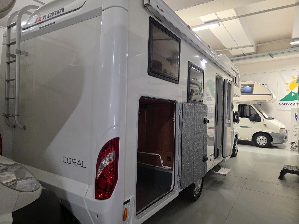 CAMPER ADRIA CORAL 660 SP