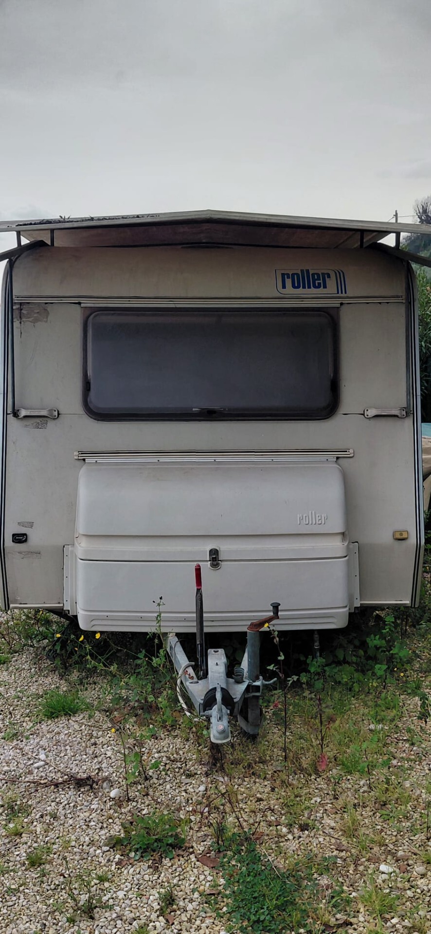 Roller Team caravan 5 posti letto con tettoia
