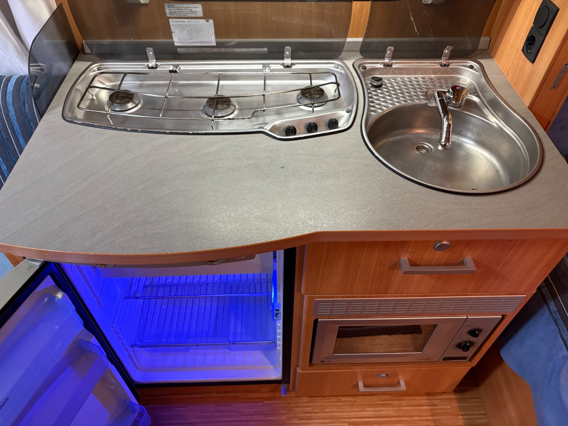 Knaus Sport 450 FU-posti 4-camperizzata 12v