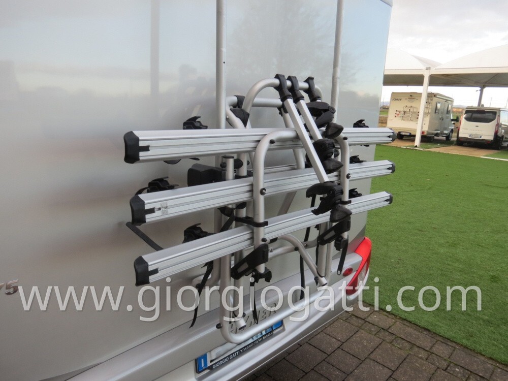 CAMPER MOTORHOME HYMER STARLIGHT 575 CON LETTO BAS