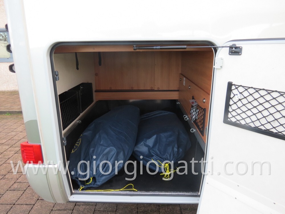 CAMPER MOTORHOME HYMER STARLIGHT 575 CON LETTO BAS