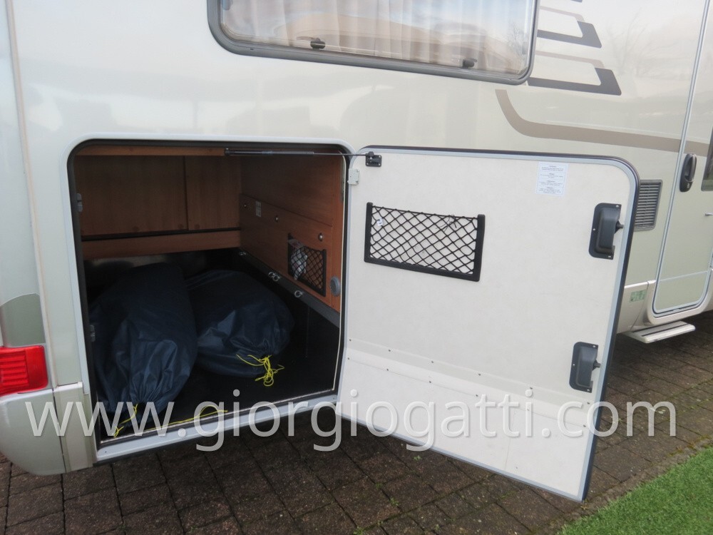 CAMPER MOTORHOME HYMER STARLIGHT 575 CON LETTO BAS