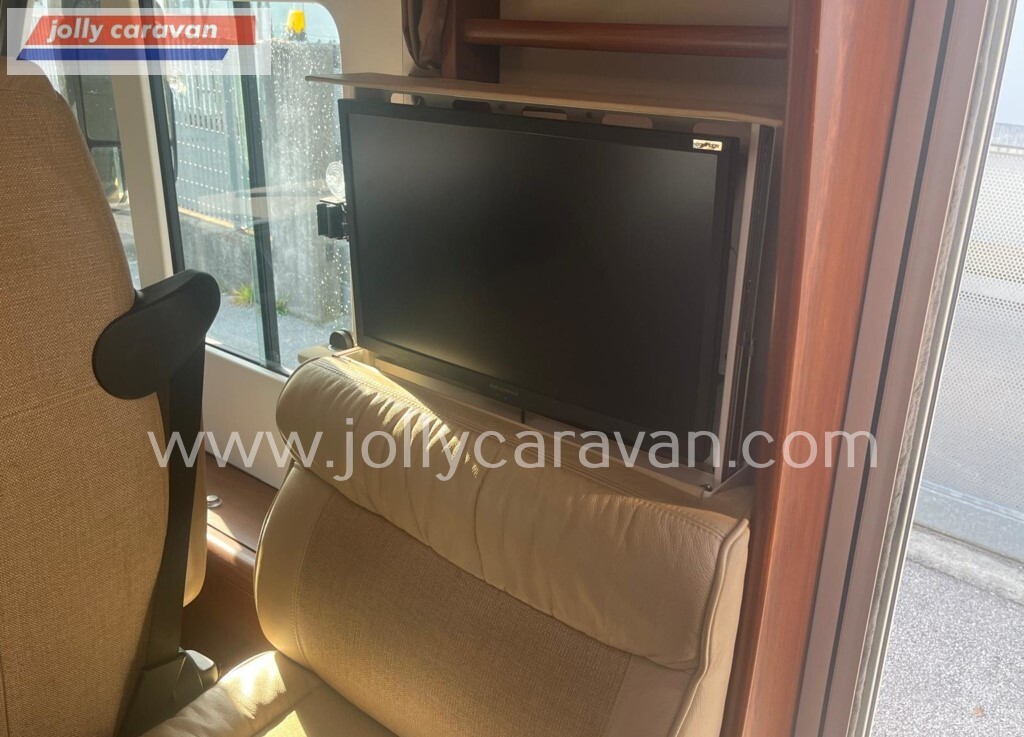 Carthago CHIC C-LINE 4.9 LE L