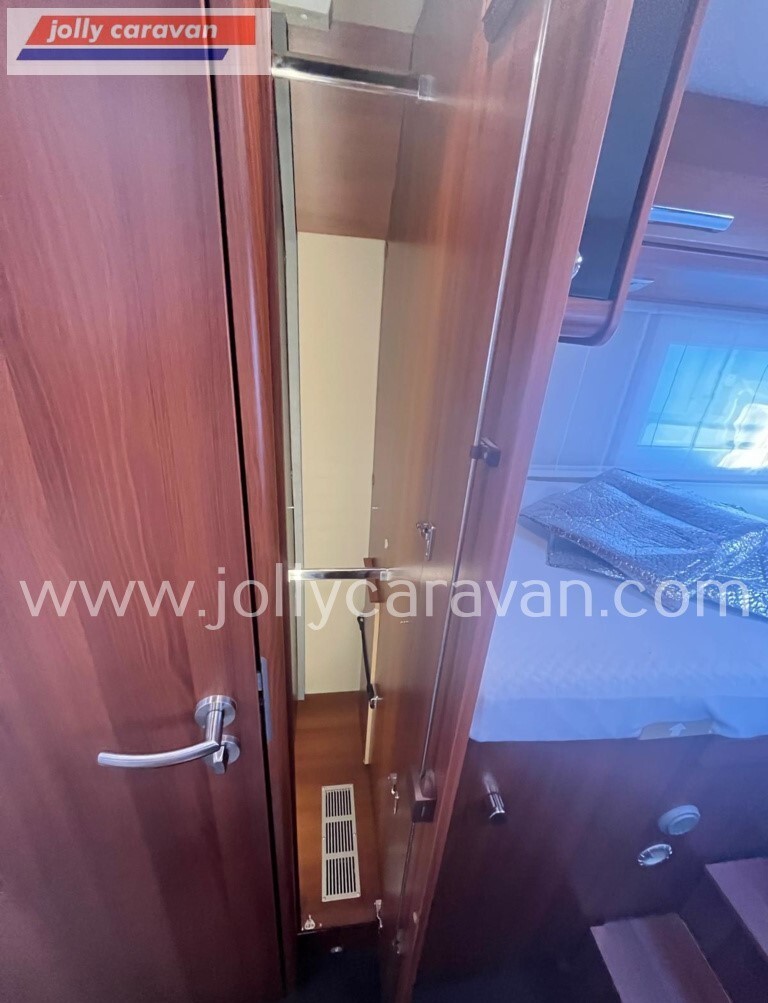 Carthago CHIC C-LINE 4.9 LE L