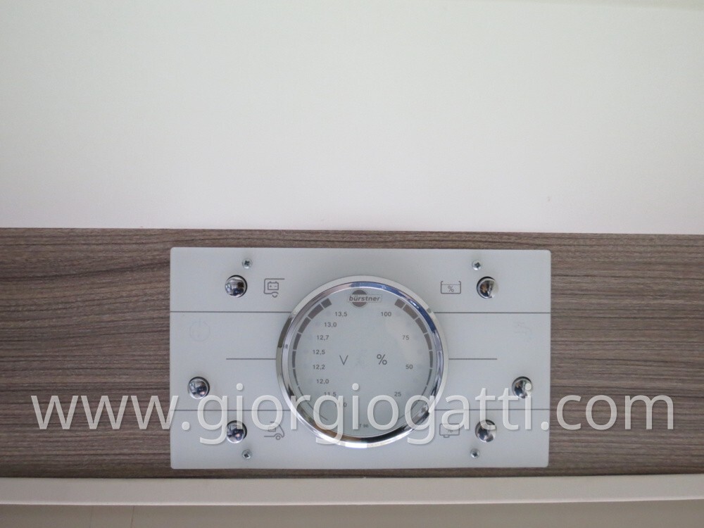 Bürstner Camper Burstner Travel Van 620 semintegra