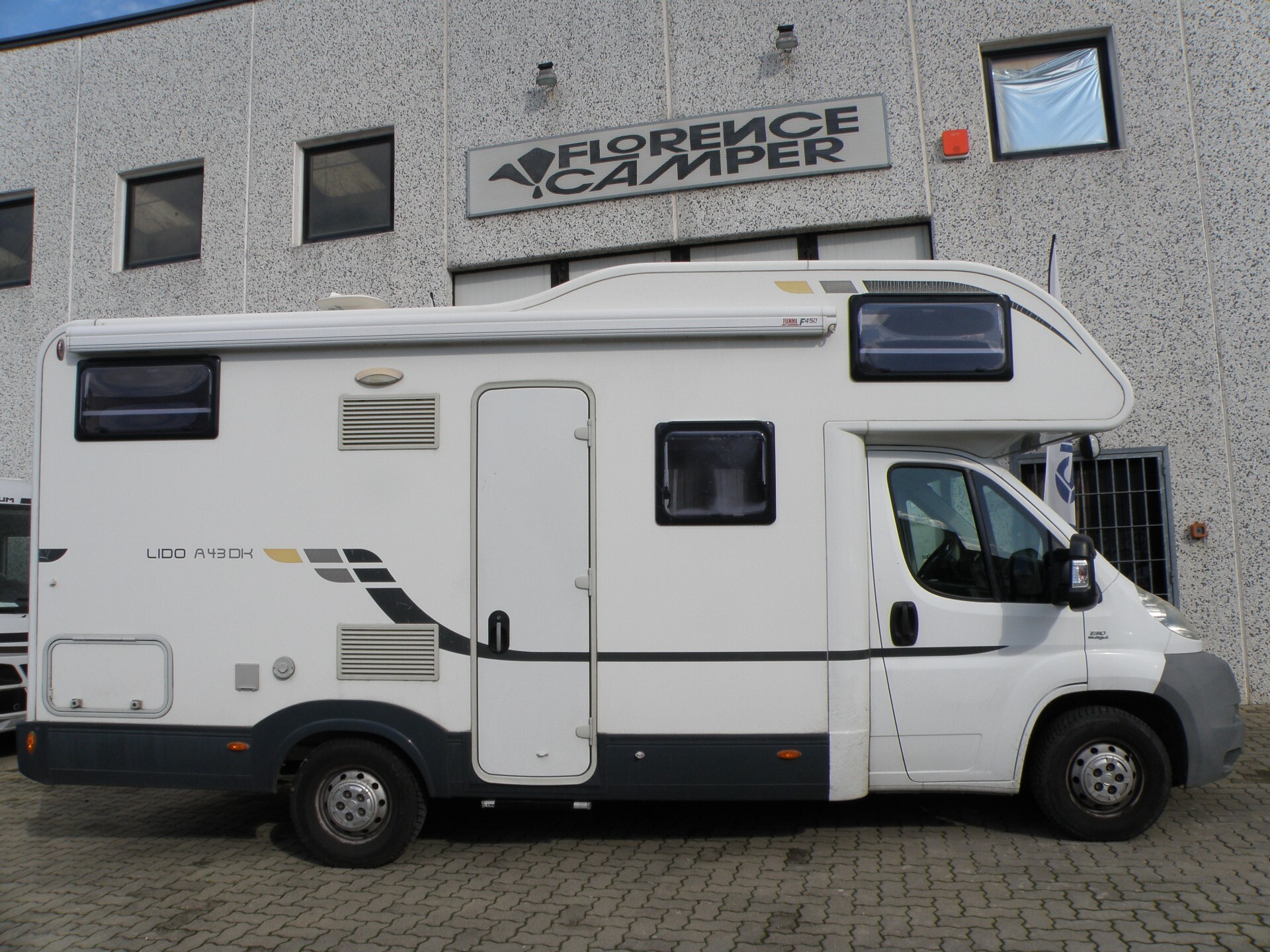 Sun Living LIDO MANSARDATO + LETTI A CASTELLO