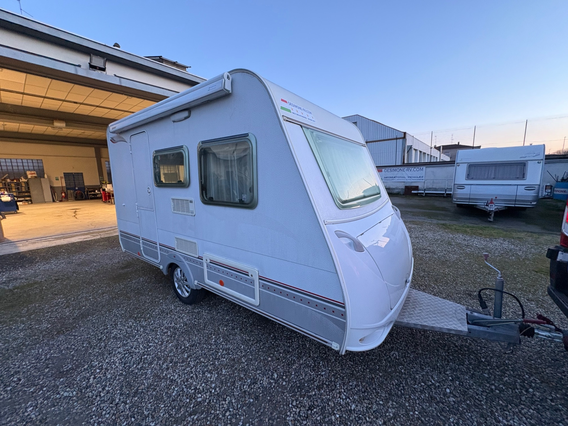 Sterckeman Stetckeman Starlett 370-posti 3-tendali