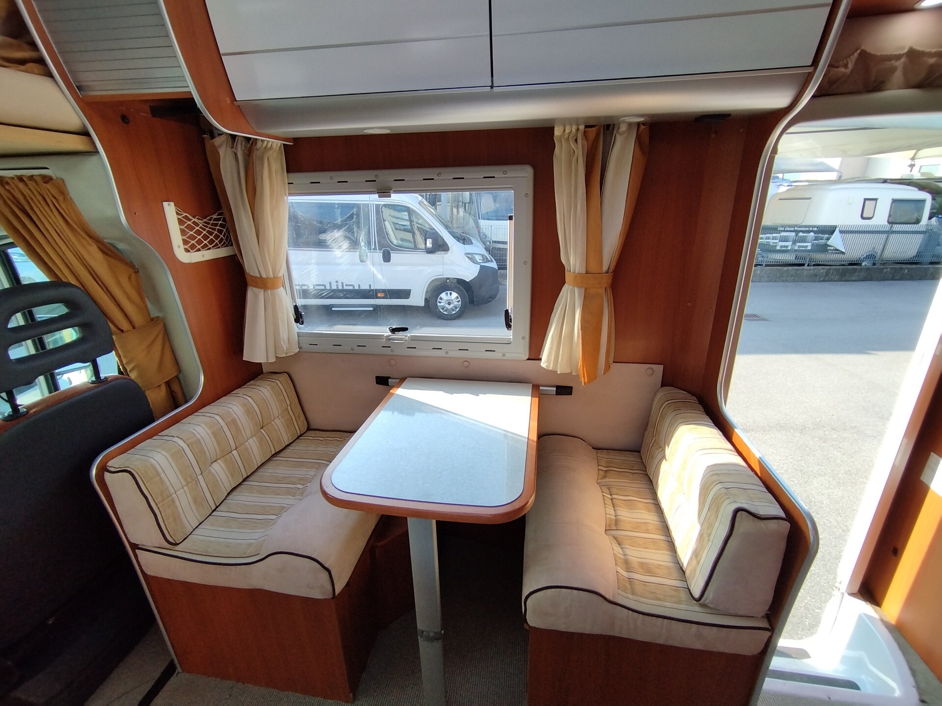 MC LOUIS TANDY 640 MANSARDATO