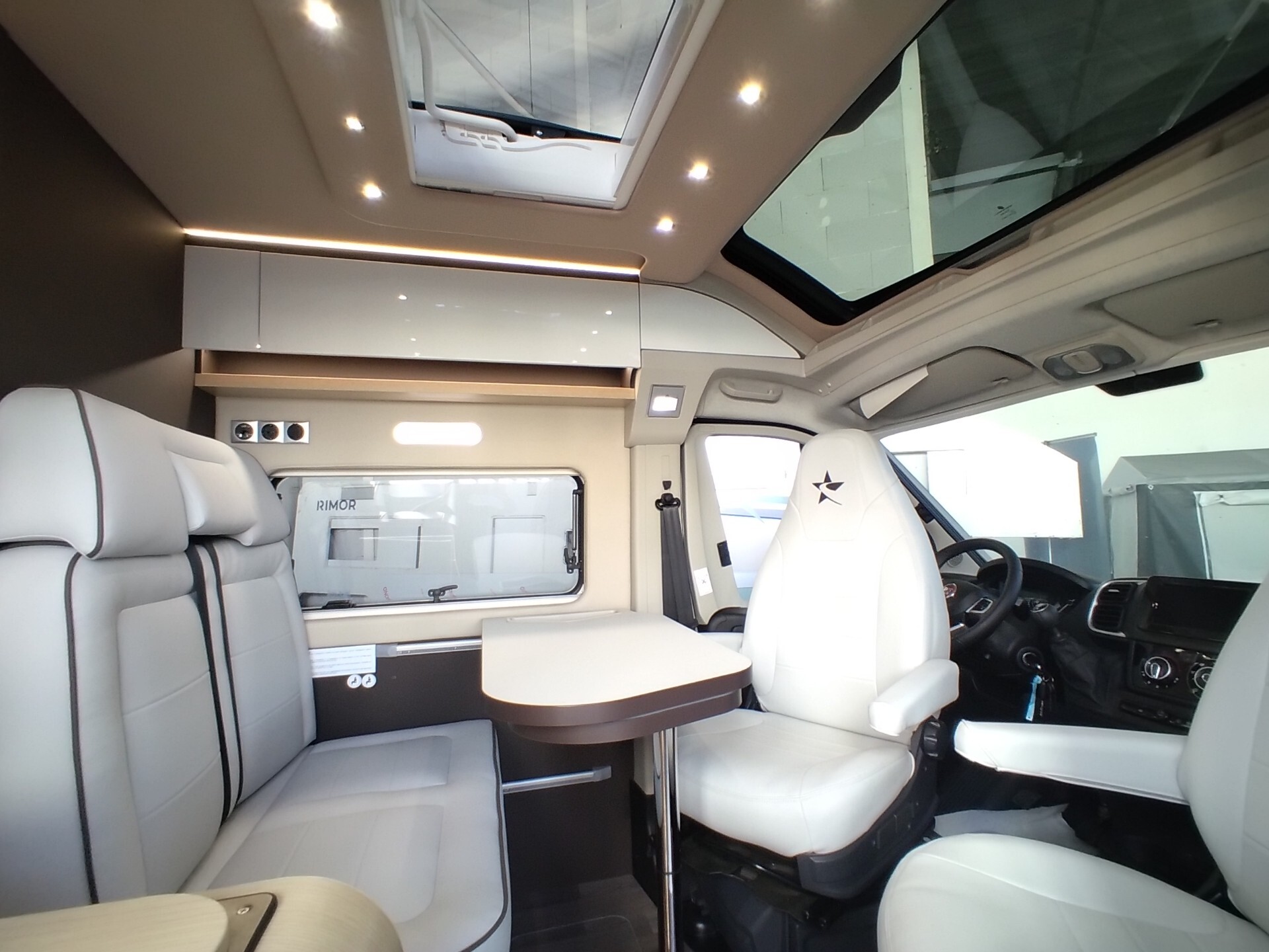 Autostar V590 LT USATO