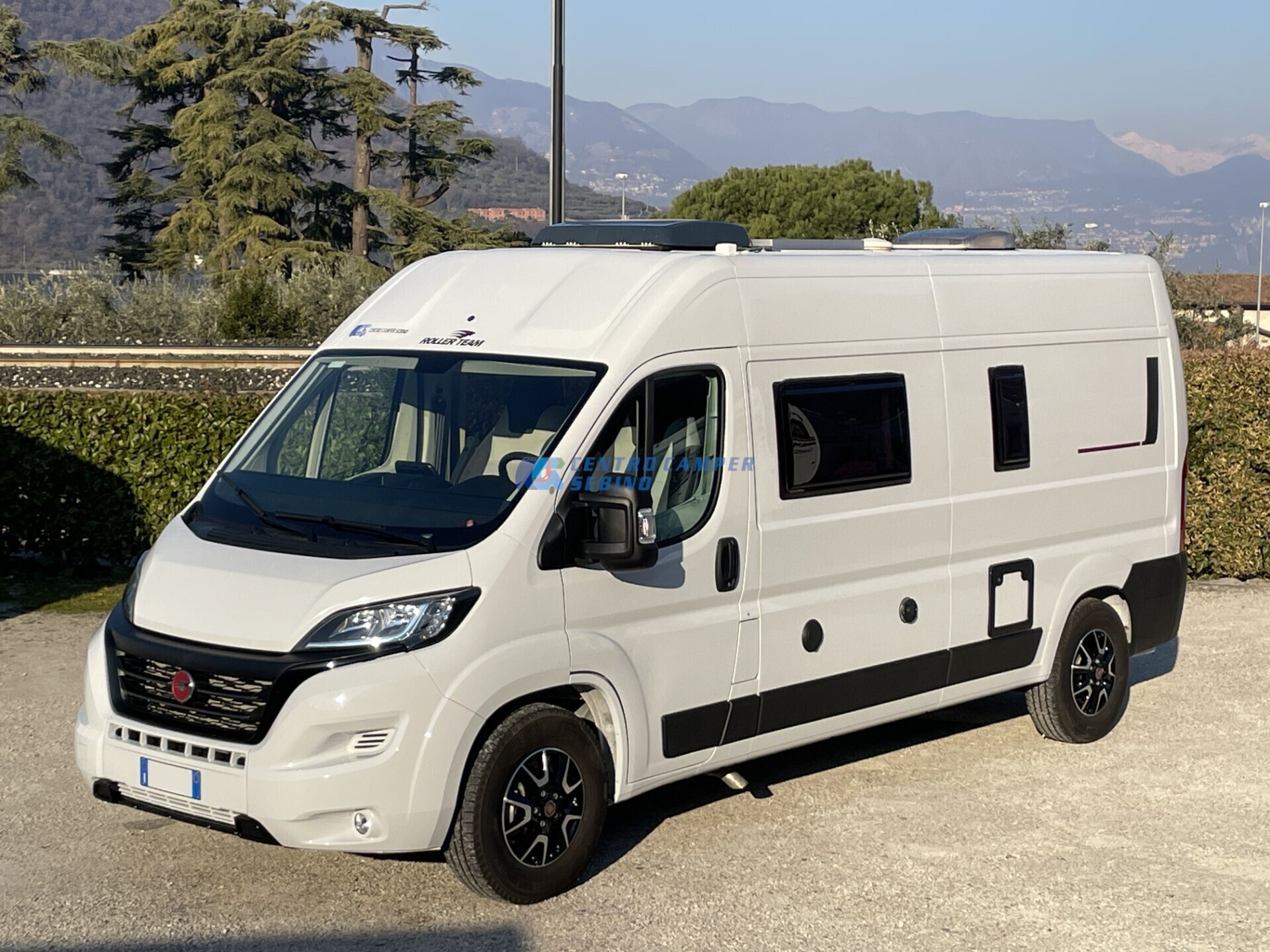 Roller Team Livingstone 2 2024 camper van 5,99 mt