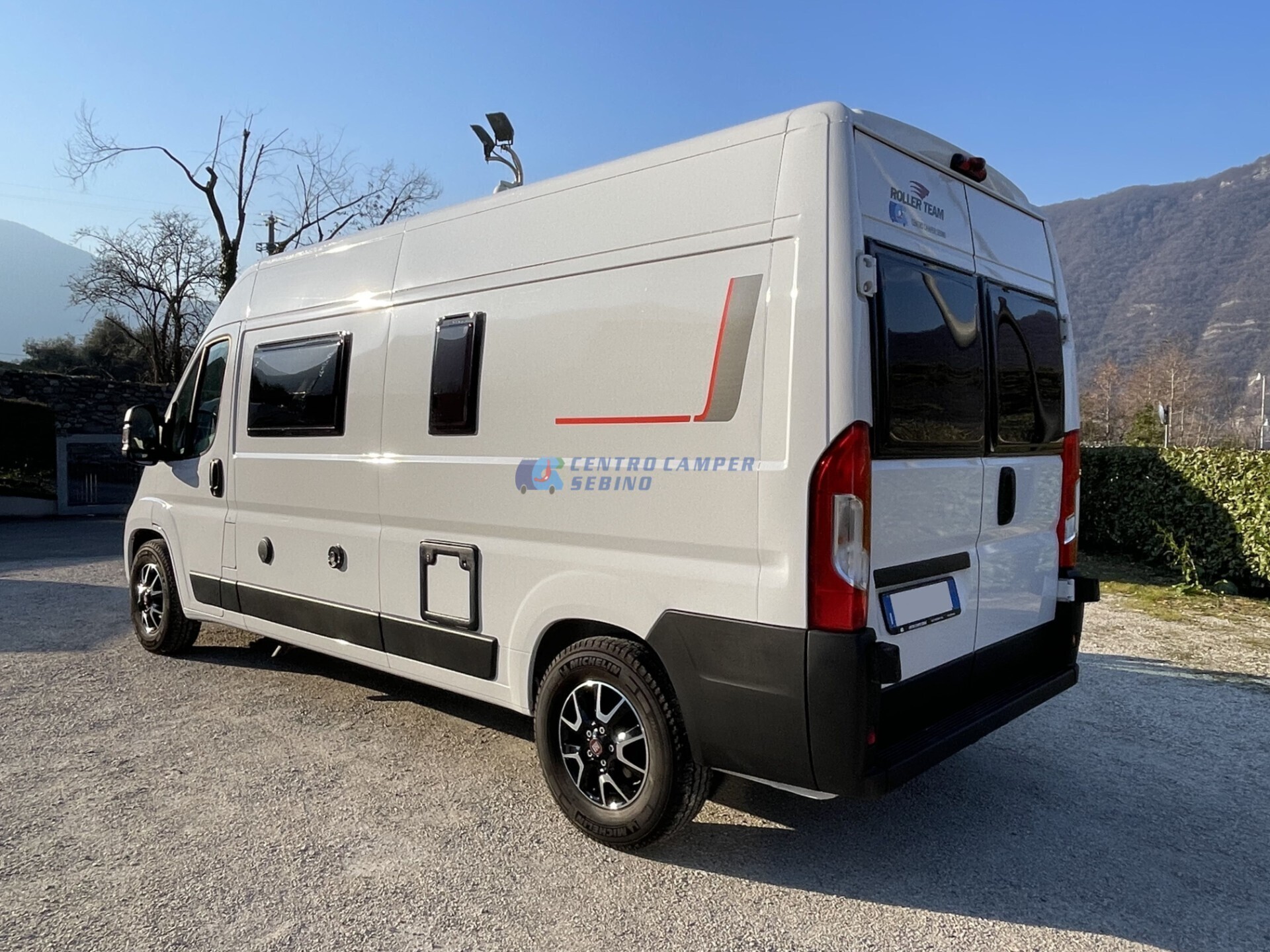 Roller Team Livingstone 2 2024 camper van 5,99 mt