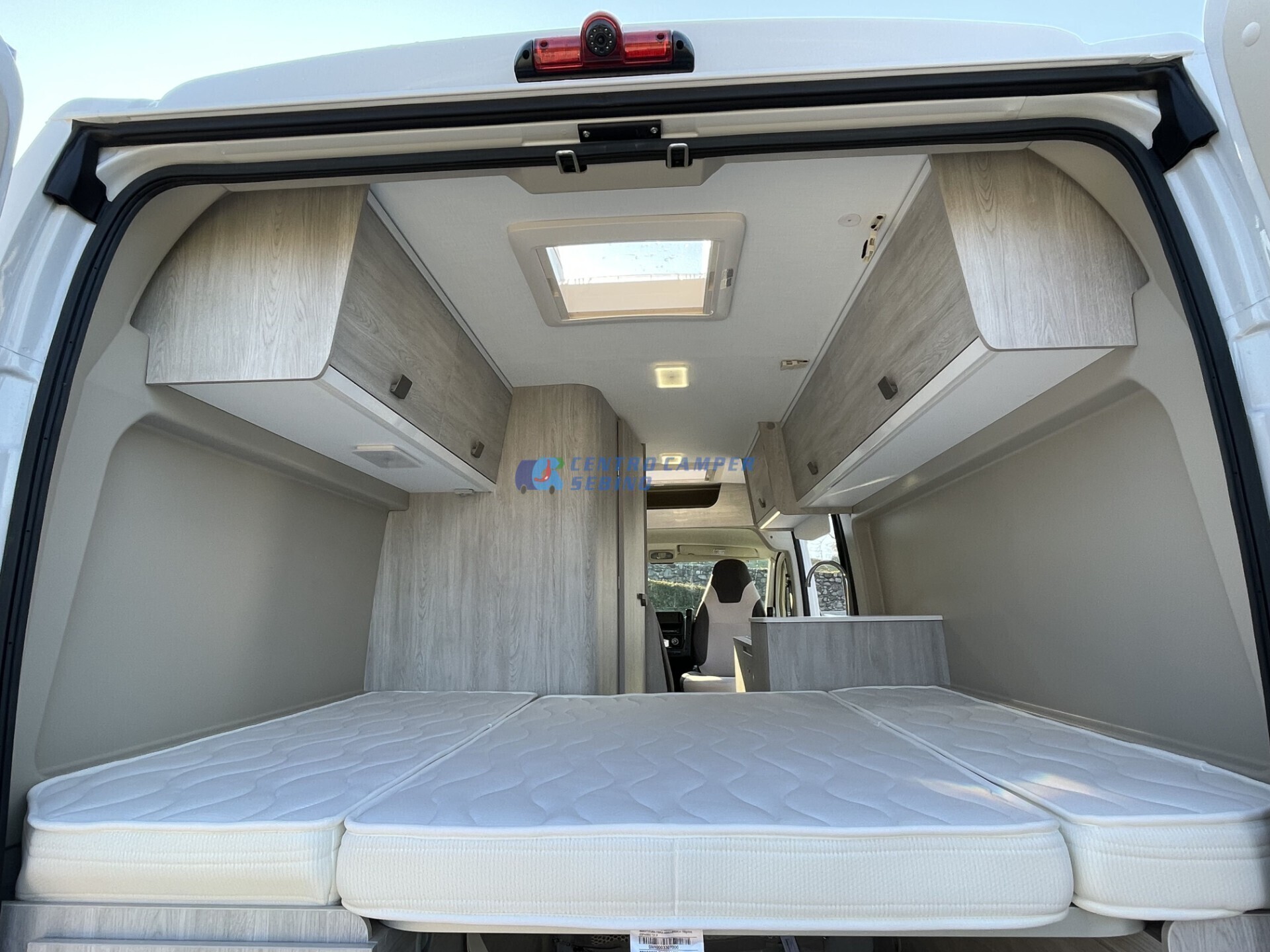 Roller Team Livingstone 2 2024 camper van 5,99 mt
