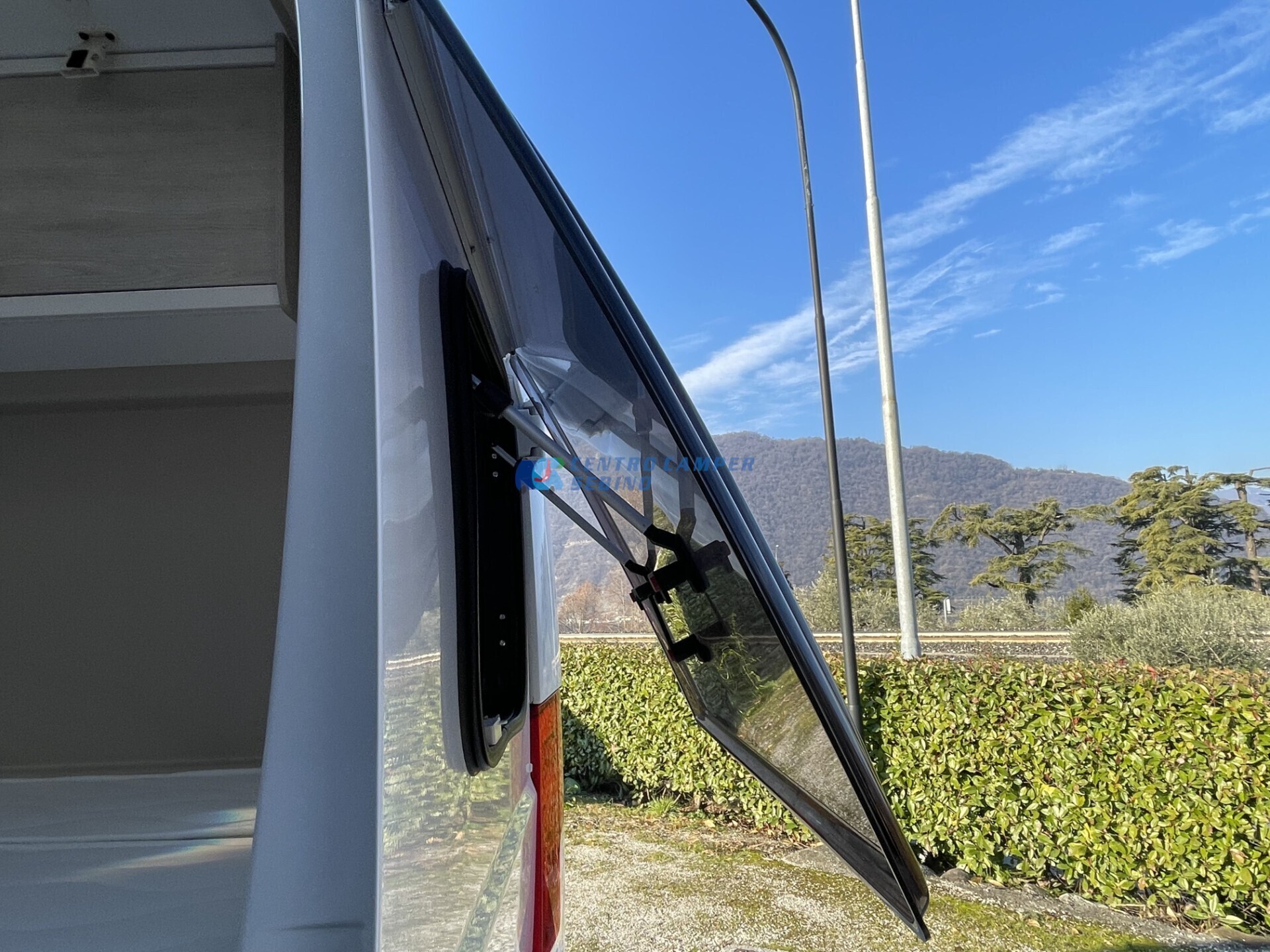 Roller Team Livingstone 2 2024 camper van 5,99 mt