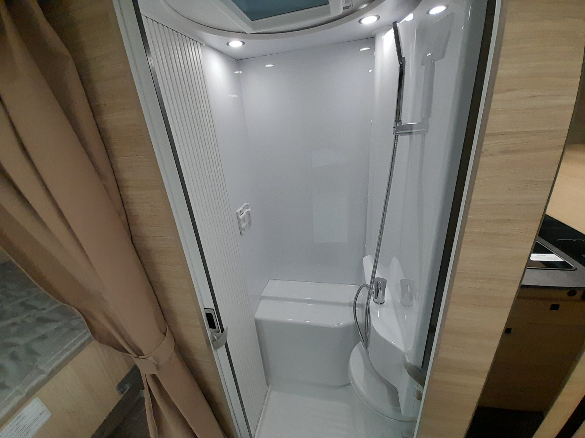 Chausson C656 FIRST LINE