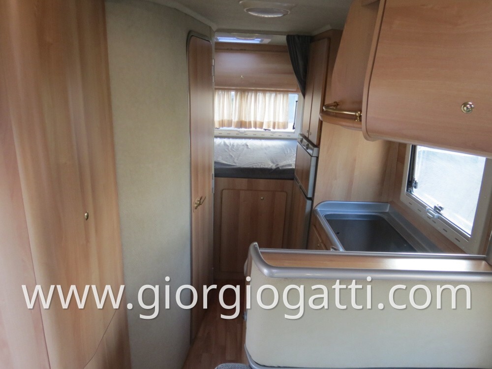 CAMPER AZ SYSTEM 700 MECCANICA MERCEDES CAMBIO AUT