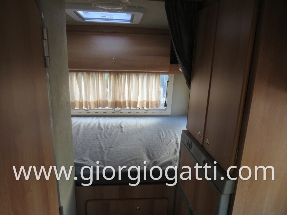 CAMPER AZ SYSTEM 700 MECCANICA MERCEDES CAMBIO AUT