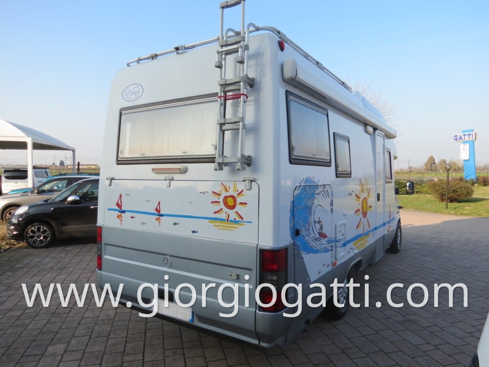 CAMPER AZ SYSTEM 700 MECCANICA MERCEDES CAMBIO AUT