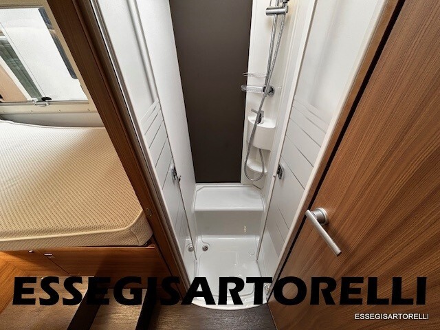 ADRIA MATRIX AXESS M 670 SL 2021 GEMELLI 160 CV UN