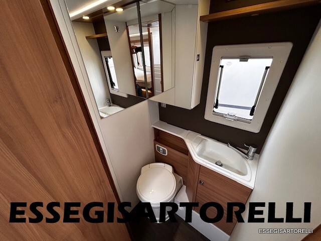 ADRIA MATRIX AXESS M 670 SL 2021 GEMELLI 160 CV UN