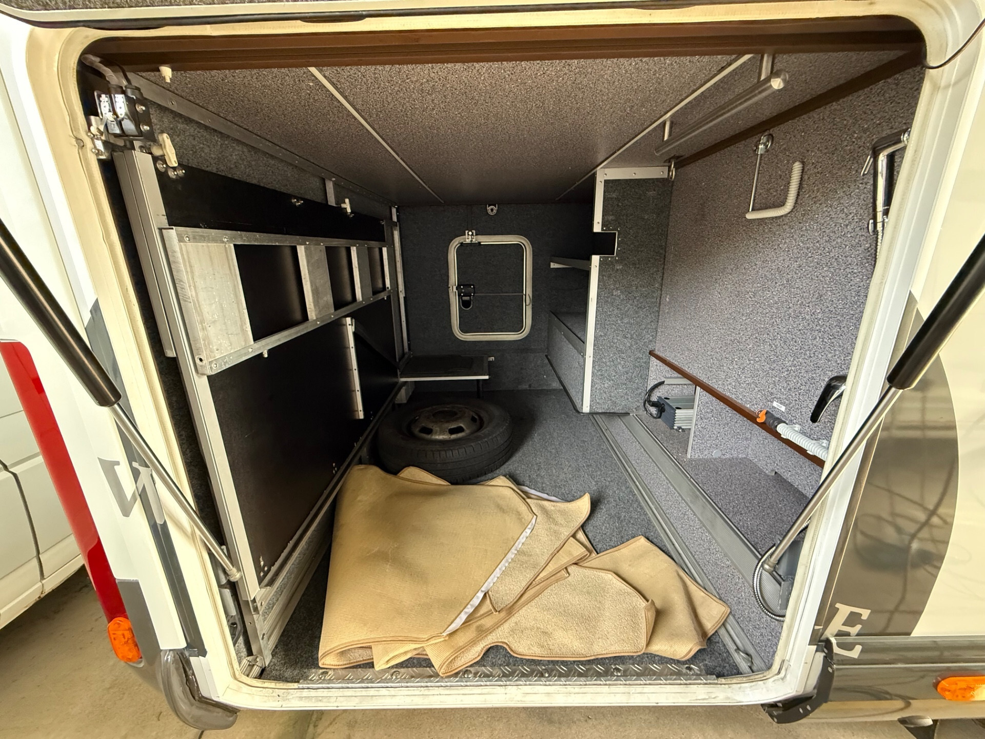 CARTHAGO CHIC S PLUS I 51 IVECO