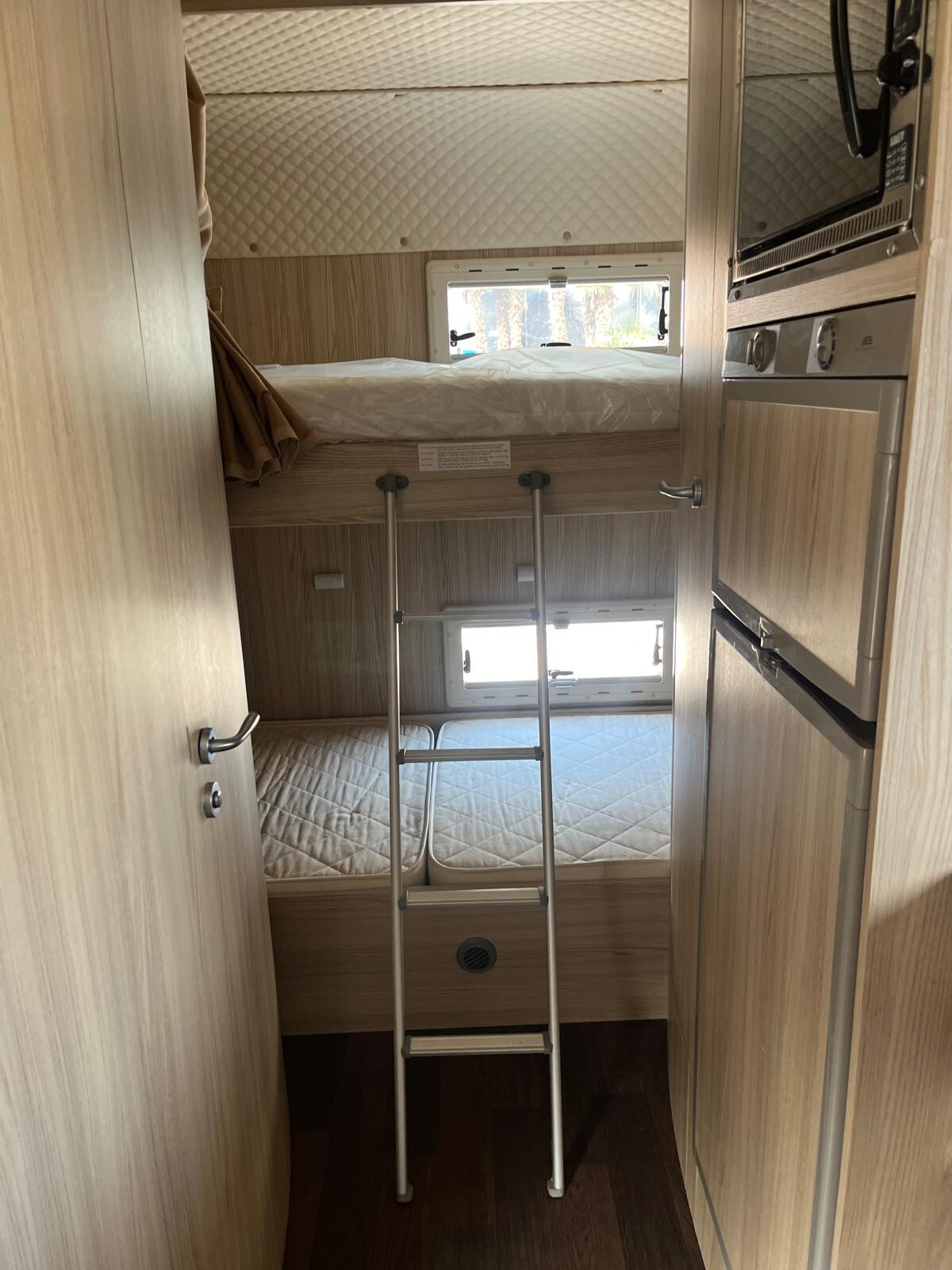 Trigano MIZAR GTL LIVING MANSARDATO