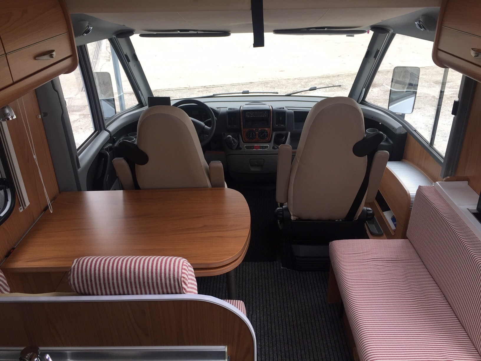 Bürstner Aviano I 684