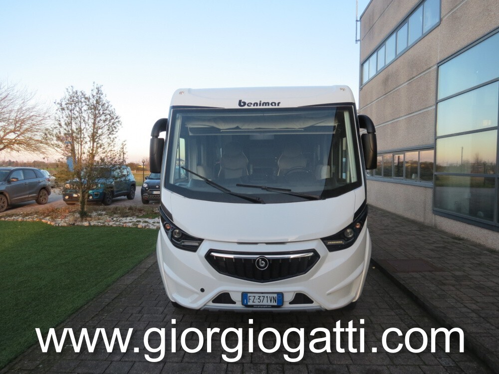 CAMPER MOTORHOME BENIMAR AMPHITRYON 997 CON LETTO 