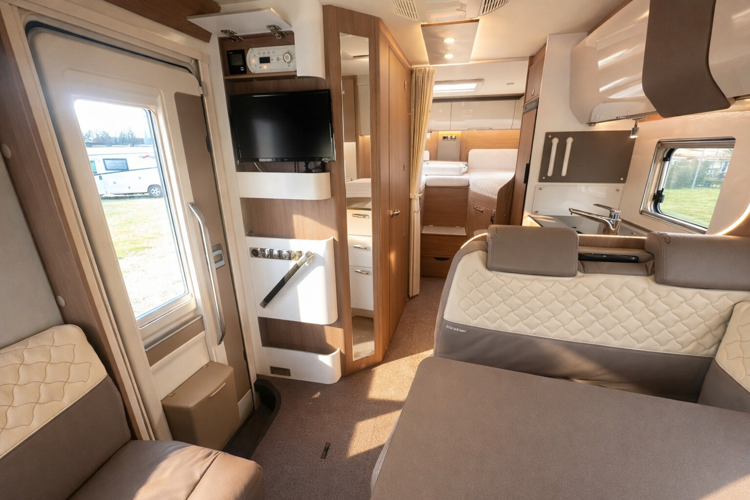 MOTORHOME BUERSTNER IXEO I 690 G - LETTI GEMELLI, 