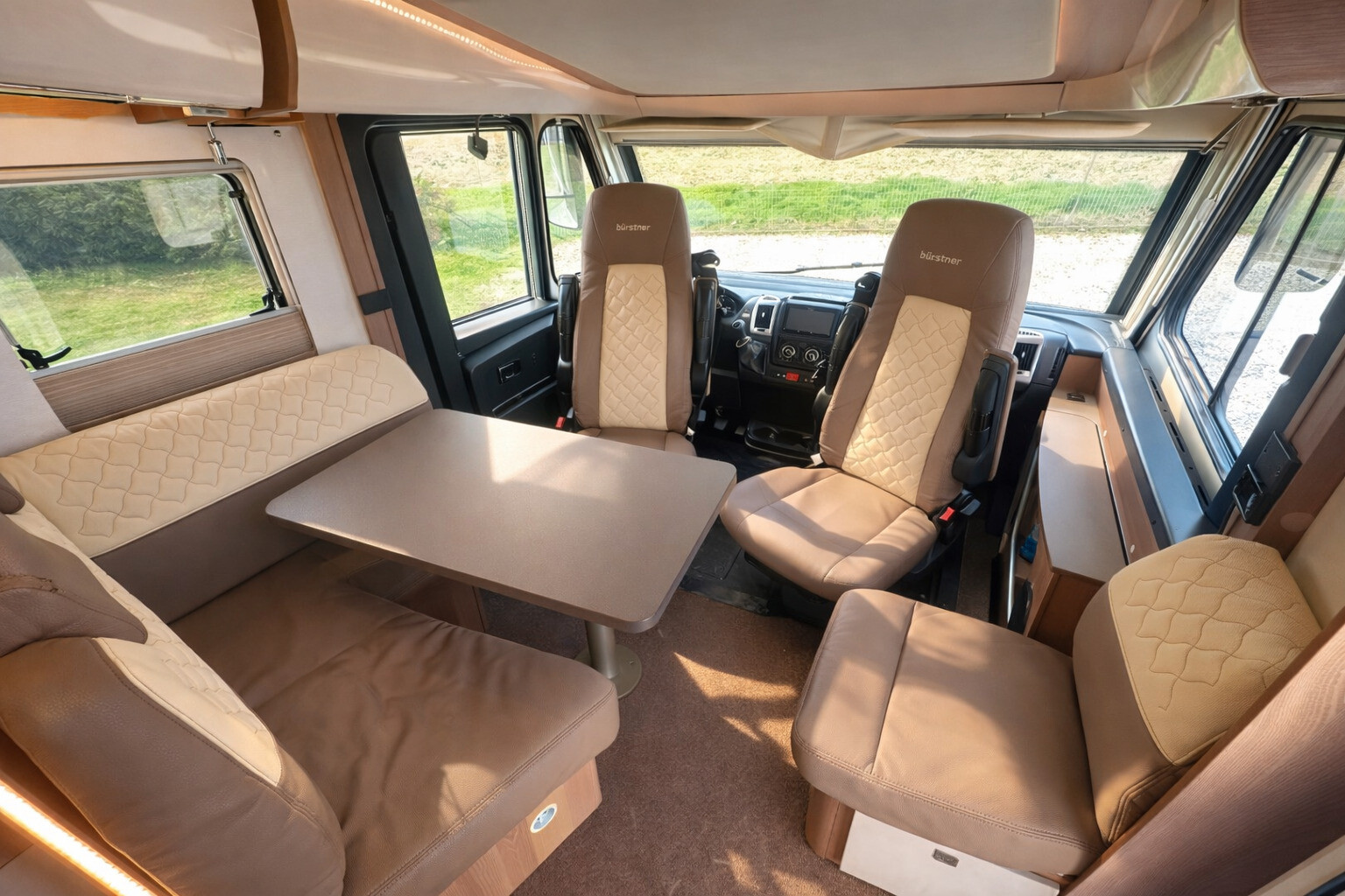MOTORHOME BUERSTNER IXEO I 690 G - LETTI GEMELLI, 