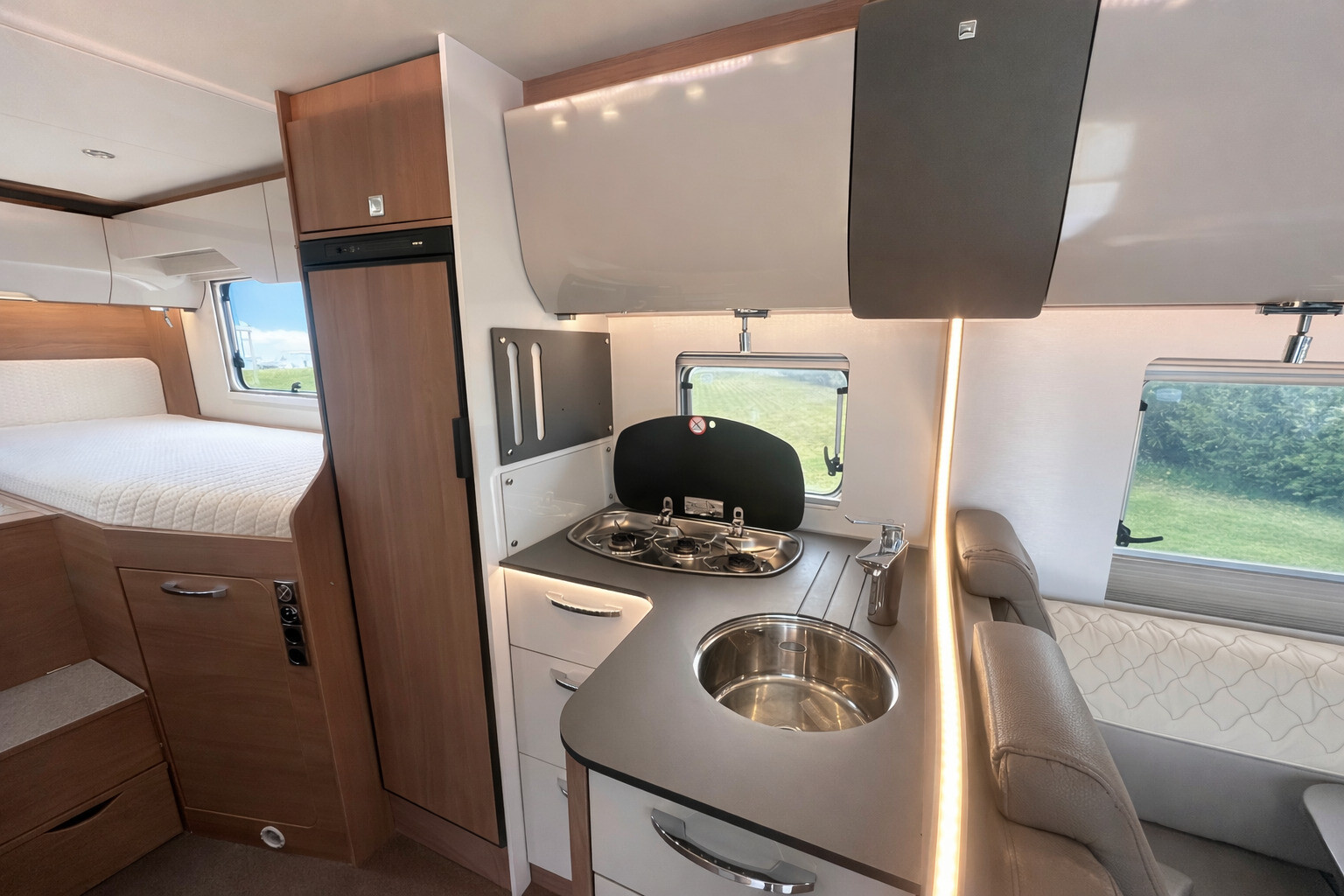 MOTORHOME BUERSTNER IXEO I 690 G - LETTI GEMELLI, 