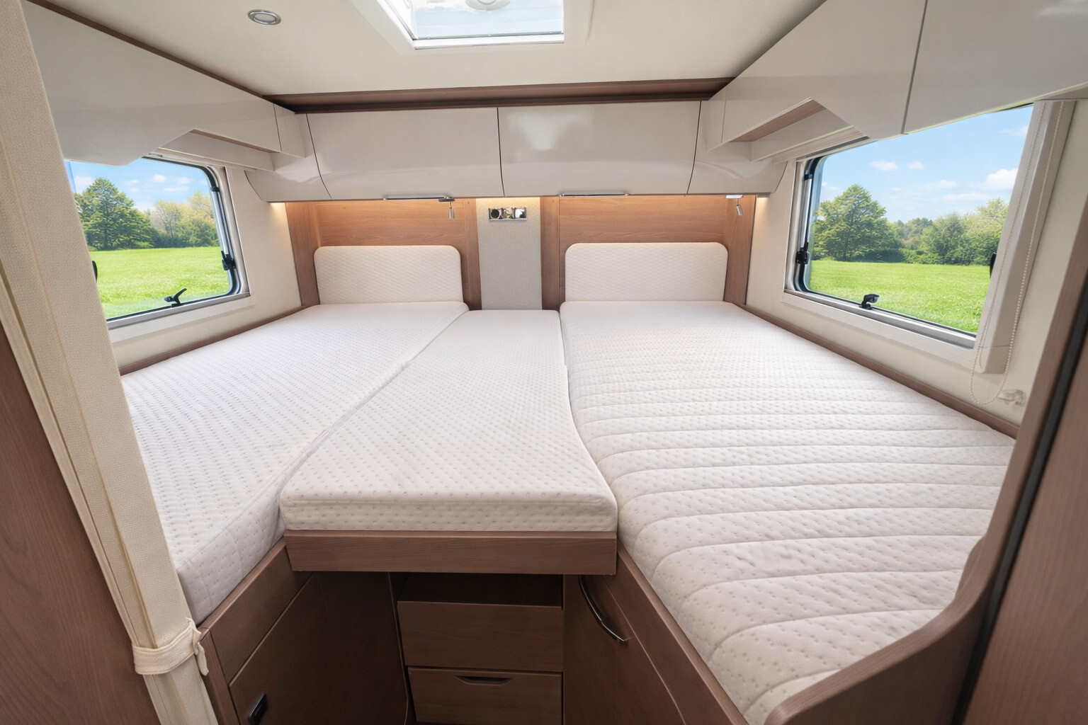 MOTORHOME BUERSTNER IXEO I 690 G - LETTI GEMELLI, 