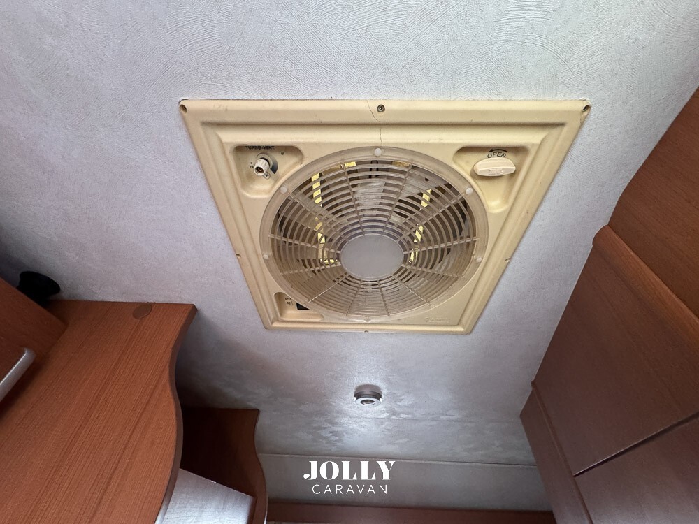 Camper Elnagh Duke 37 Usato Garantito – Mansardato