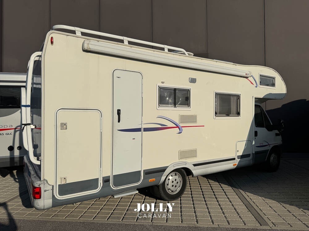 Camper Usato Challenger 317 – Mansardato 6 posti