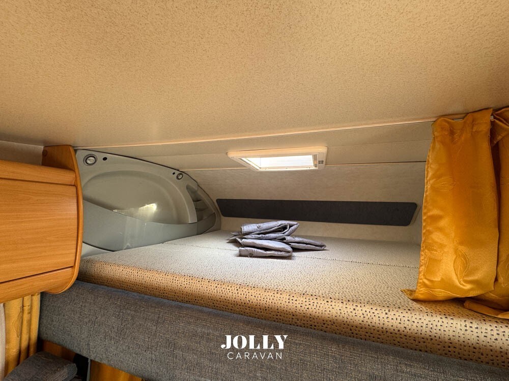 Camper Usato Challenger 317 – Mansardato 6 posti