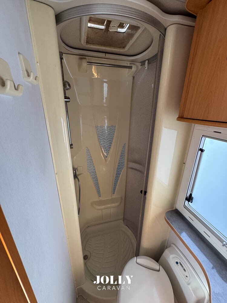Camper Usato Challenger 317 – Mansardato 6 posti