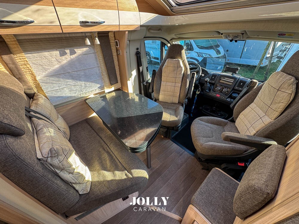 Camper Usato Bürstner TravelVan T590-Semintegrale