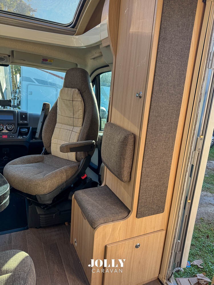 Camper Usato Bürstner TravelVan T590-Semintegrale