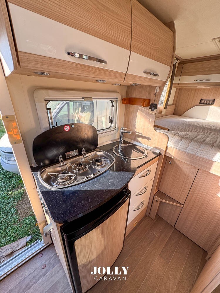 Camper Usato Bürstner TravelVan T590-Semintegrale