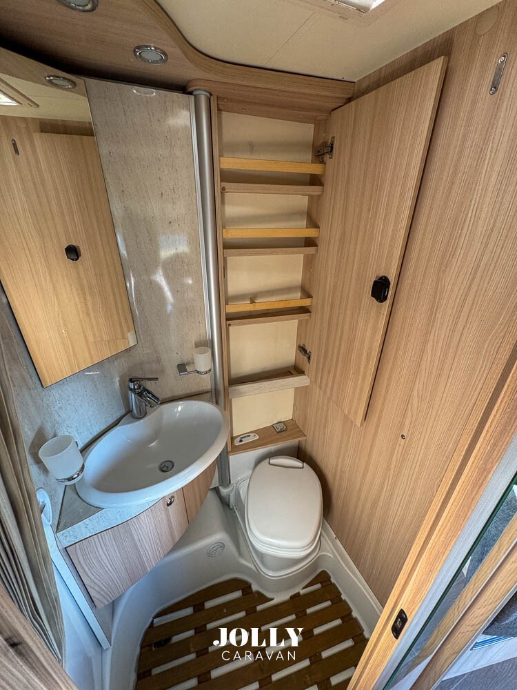 Camper Usato Bürstner TravelVan T590-Semintegrale