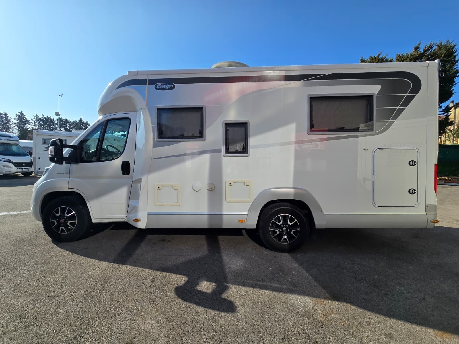 Laika ECOVIP 112 CAMPER SEMINTEGRALE LETTO NAUTICO