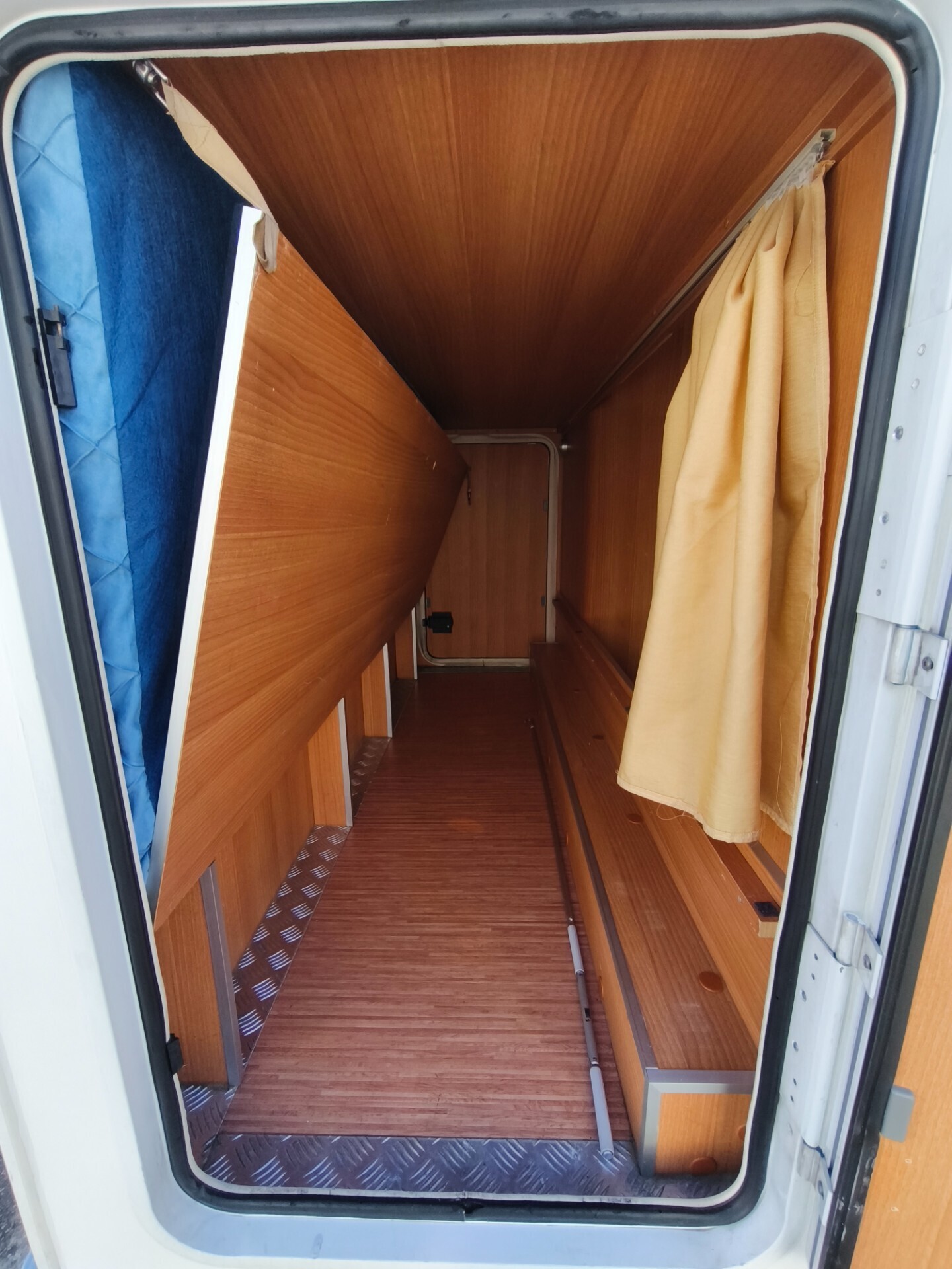 Mclouis Lagan 220 Mansardato