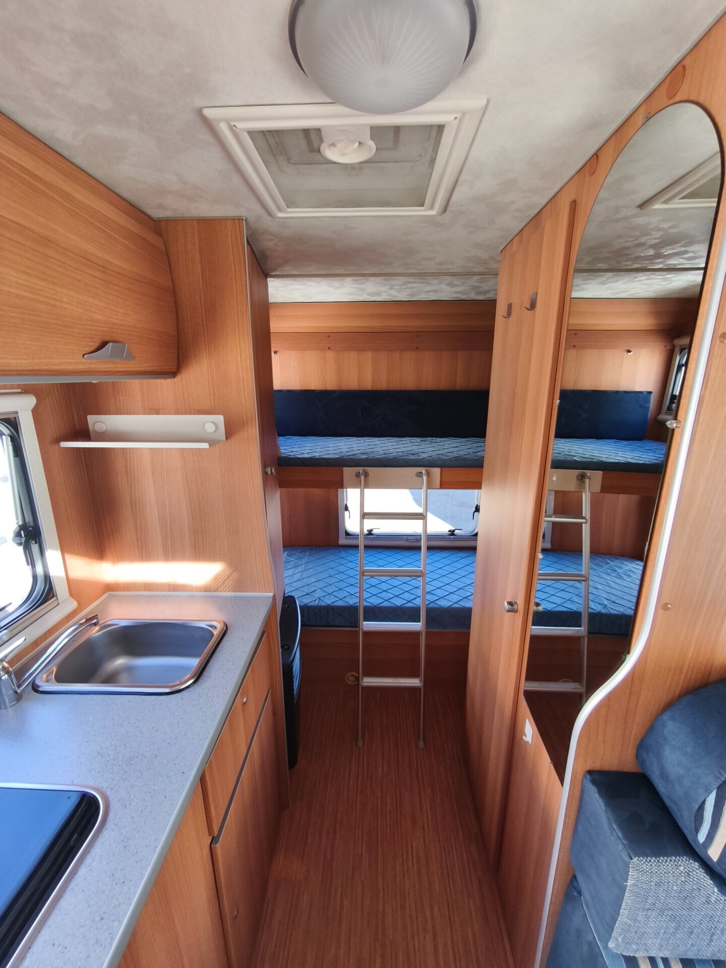 Mclouis Lagan 220 Mansardato