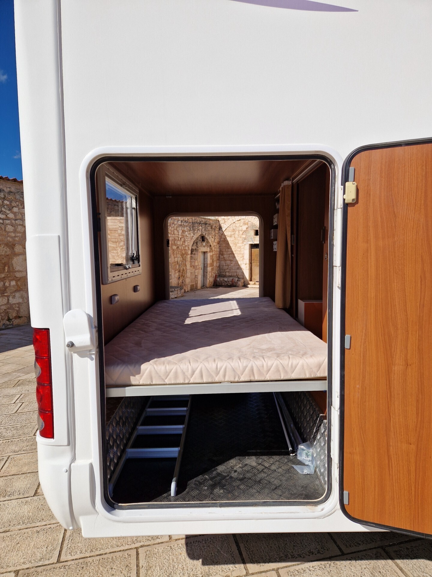 Mclouis TANDY 620