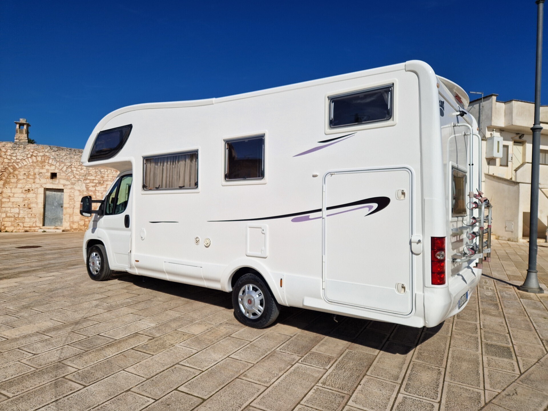Mclouis TANDY 620